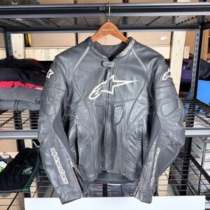 Alpinestars GP Plus R Perforated Leather Motorcycle Jacket Men's 44 EU 54 Black